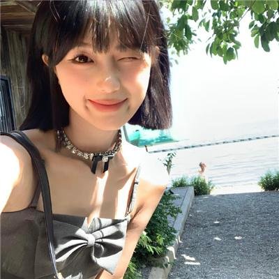 萌眼杀手封面